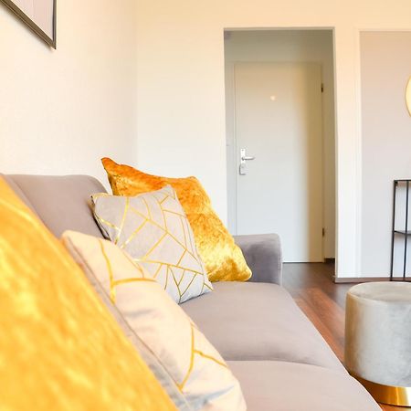 Milpau Buer 3 - Modernes Und Zentrales Premium-Apartment Mit Queensize-Bett, Netflix, Nespresso Und Smart-Tv Гельзенкирхен Экстерьер фото